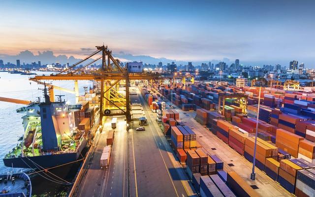 2024年前2个月中国货物贸易进出口增长8.7%，展现经济韧性